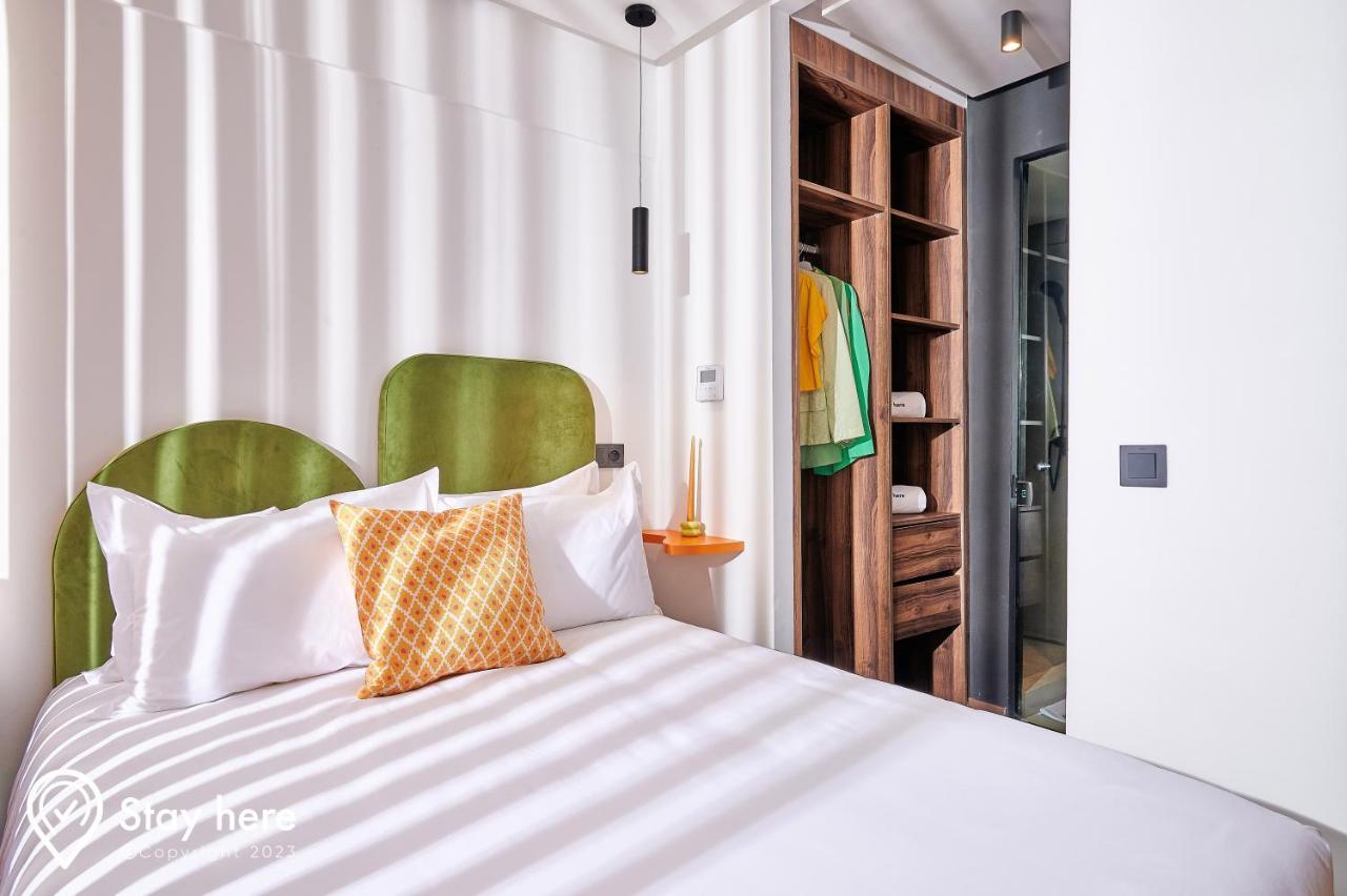Stayhere - Cil - Vibrant Casablanca